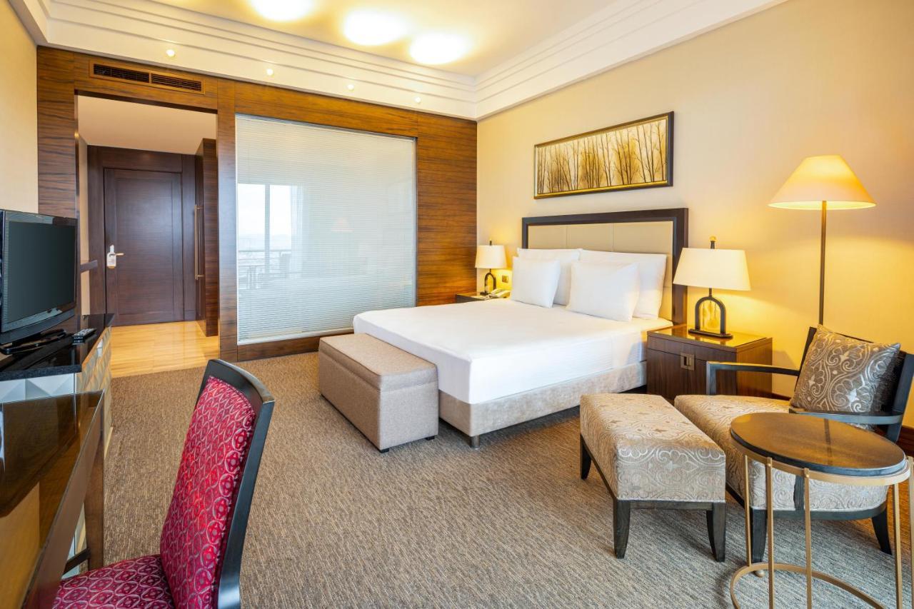 Hotel Celik Palas Convention Center & Thermal Spa Bursa Luaran gambar A bedroom at the hotel