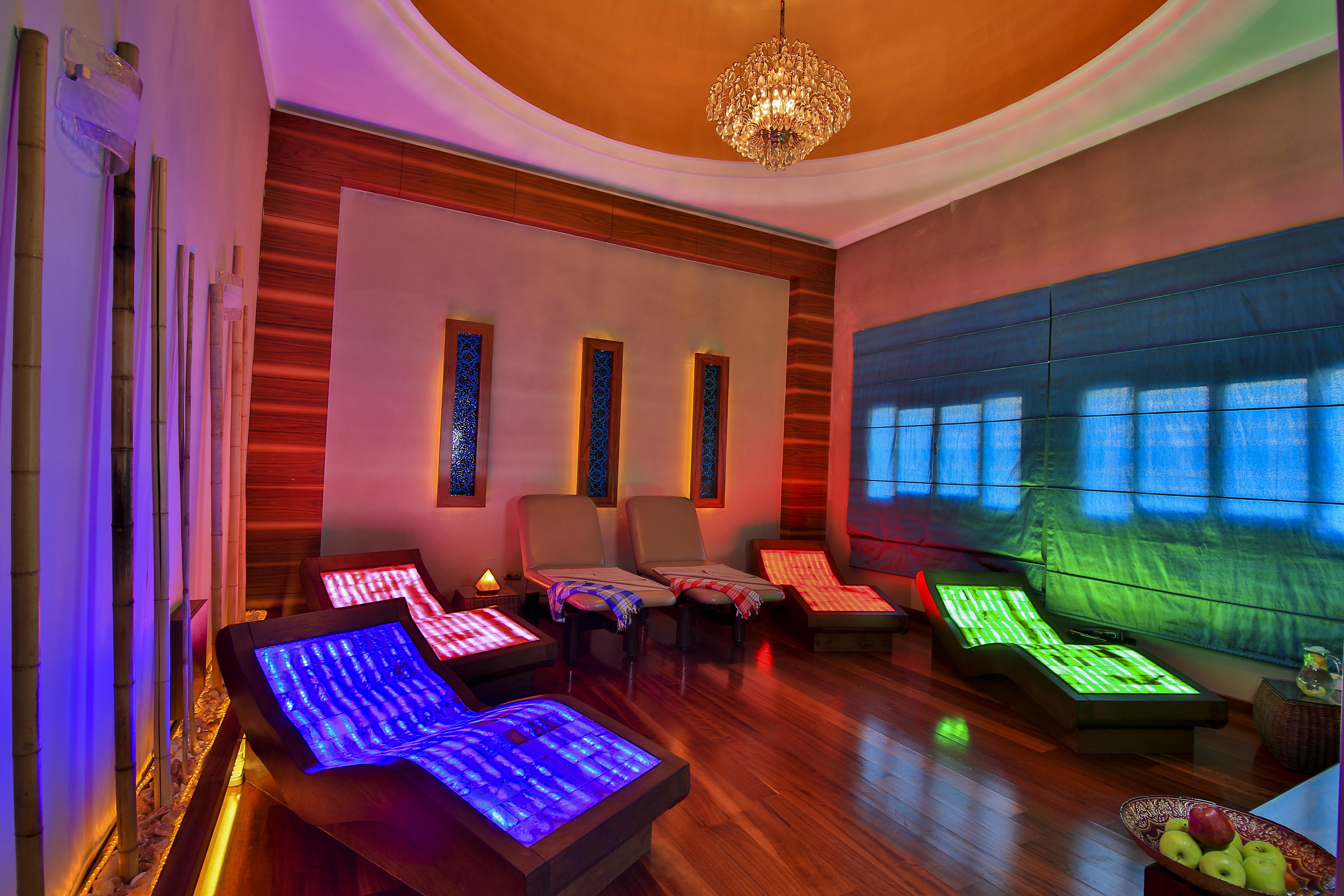 Hotel Celik Palas Convention Center & Thermal Spa Bursa Luaran gambar A spa at the Taj Mahal Palace, Mumbai, India